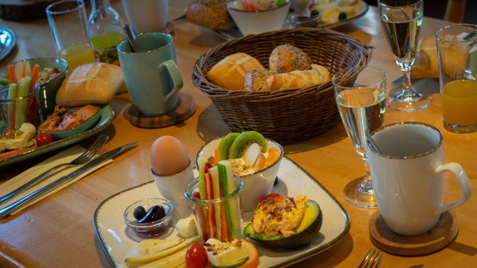 Gaestehaus Am Fuerstweg Heuchelheim-Klingen 외부 사진